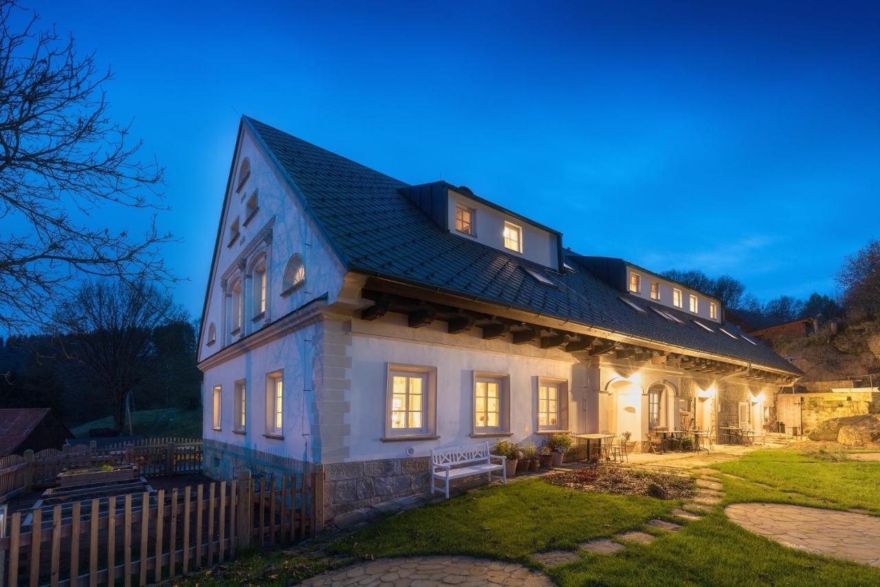 Dvur Hanis - Adults Only - Deti Od 12 Let Marsov nad Metuji Exterior foto